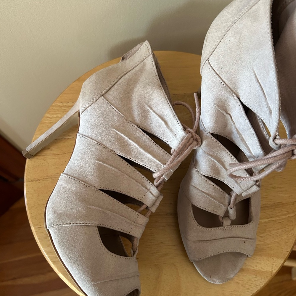 Elegant Beige Women's Heels